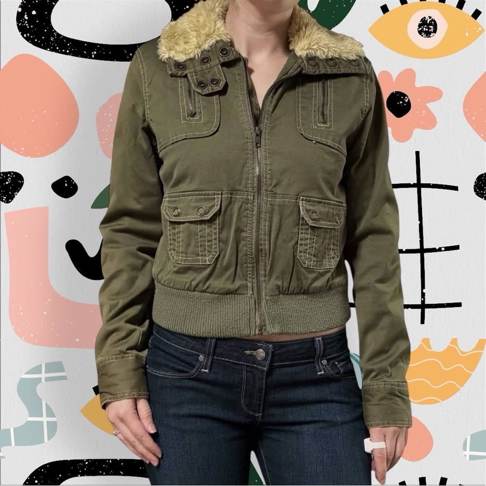 Plugg | Vintage Y2K Olive Green Canvas Cargo Utility Jacket with Faux Fur Collar